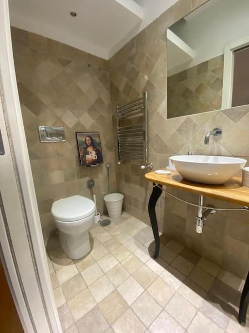 Esquilino Near Colosseum Metro Termini Apartment Rome
